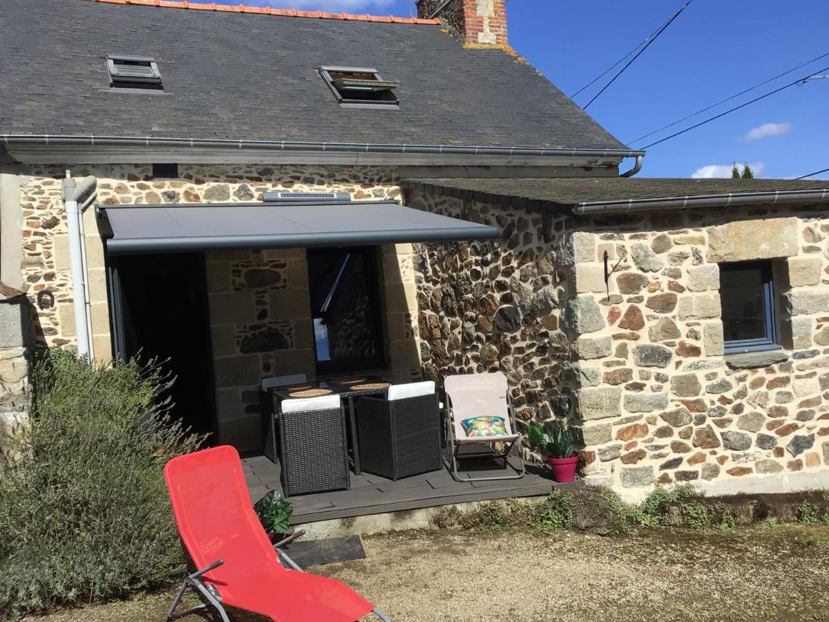 Maison En Pierre A La Campagne Proche De La Mer Plourhan Εξωτερικό φωτογραφία