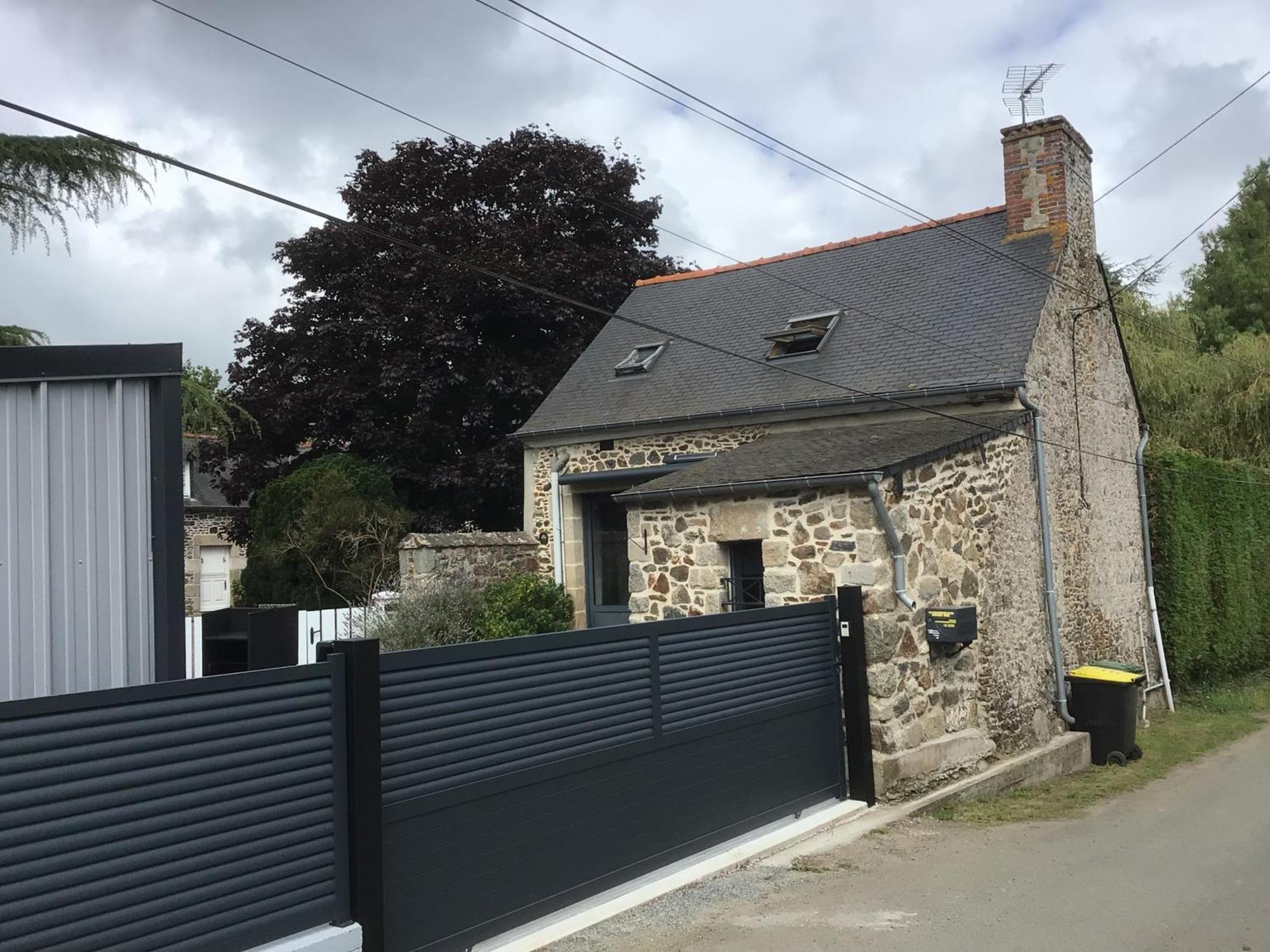 Maison En Pierre A La Campagne Proche De La Mer Plourhan Εξωτερικό φωτογραφία