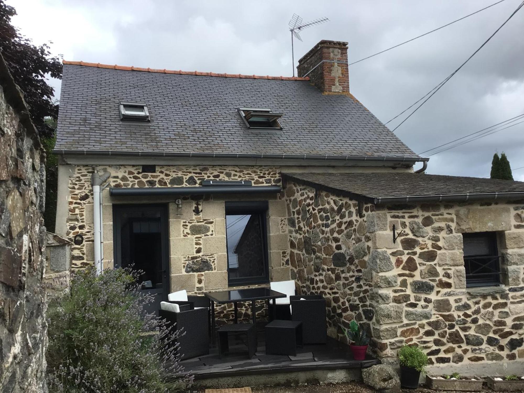 Maison En Pierre A La Campagne Proche De La Mer Plourhan Εξωτερικό φωτογραφία